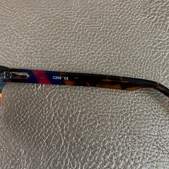 J. McLaughlin Brown Round-Frame Sunglasses - Picture 4 of 6